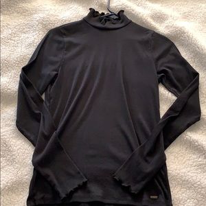 Black long sleeve turtle neck